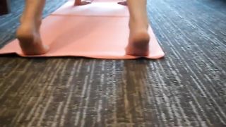 Moms Fucking Yoga Lesson