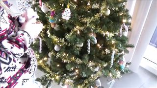 Taboo Porn video- Little Sisters Christmas Present (Aria Banks)