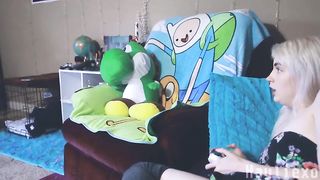 Hayliexo - Nerdy Step Sister Loses Virginity