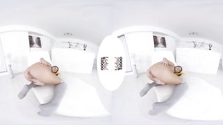 VIRTUAL TABOO - Petite Jenny With Young Hot Body