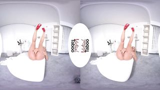 VIRTUAL TABOO - Blonde Hottie Feeding Her Juicy Pussy