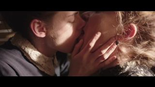 Kristen Stewart Lesbian Kiss Scene in Lizzie 2018