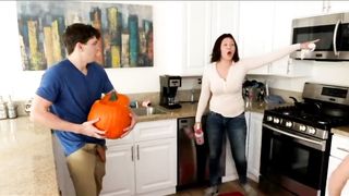 Massive butt towheaded step sister and her handsome step step-brutha are nailing, while no one is eyeing