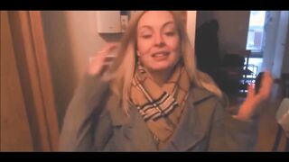 Nasty platinum-blondie mother seduced her step- sonny and had casual hump with him, until she came