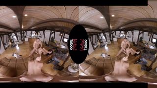 VIRTUAL TABOO - Promiscuous Stepmom Gives Her Culo For Family Orgy